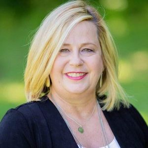 Meet your Posher, Deborah